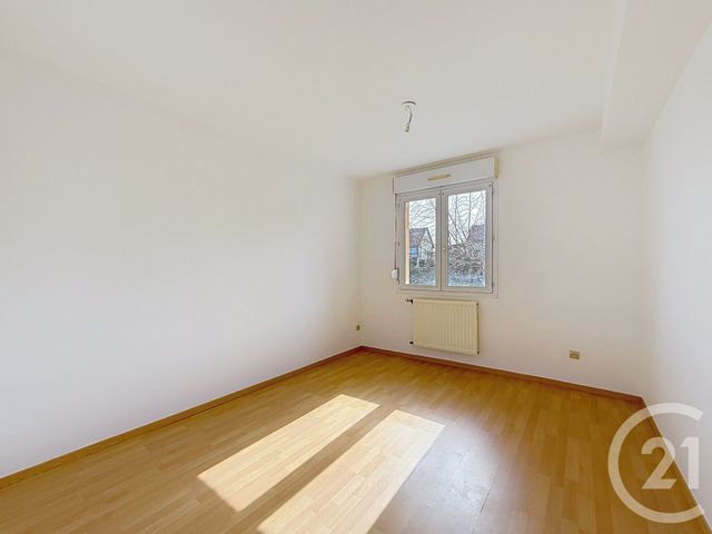 Appartement F3 à louer - 3 pièces - 72.28 m2 - CHATENOIS LES FORGES - 90 - FRANCHE-COMTE - Century 21 Agence Du Théâtre