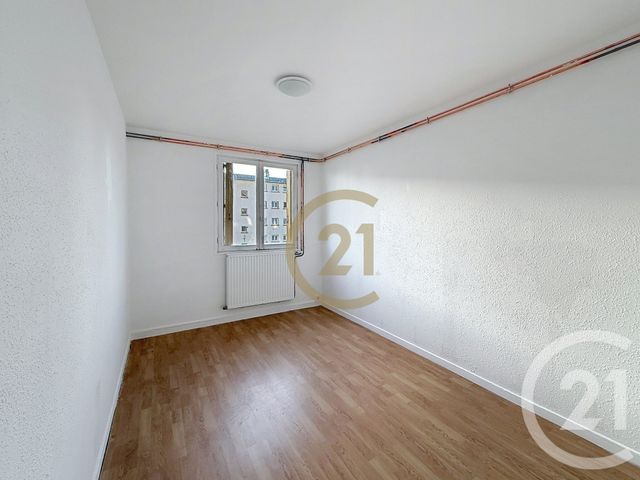 Appartement F4 à louer - 4 pièces - 63.64 m2 - BELFORT - 90 - FRANCHE-COMTE - Century 21 Agence Du Théâtre