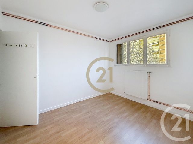 Appartement F4 à louer - 4 pièces - 63.64 m2 - BELFORT - 90 - FRANCHE-COMTE - Century 21 Agence Du Théâtre