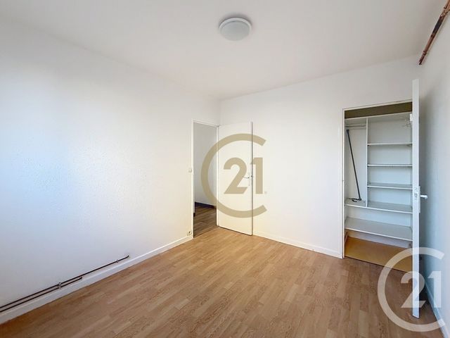 Appartement F4 à louer - 4 pièces - 63.64 m2 - BELFORT - 90 - FRANCHE-COMTE - Century 21 Agence Du Théâtre
