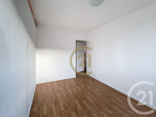 Appartement F4 à louer - 4 pièces - 63.64 m2 - BELFORT - 90 - FRANCHE-COMTE - Century 21 Agence Du Théâtre