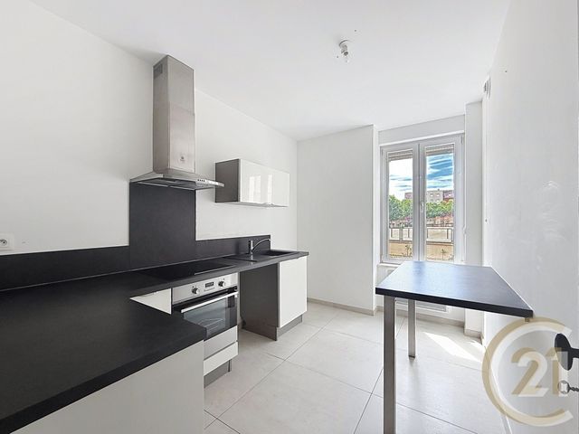 Appartement F3 à louer - 3 pièces - 60.0 m2 - BELFORT - 90 - FRANCHE-COMTE - Century 21 Agence Du Théâtre