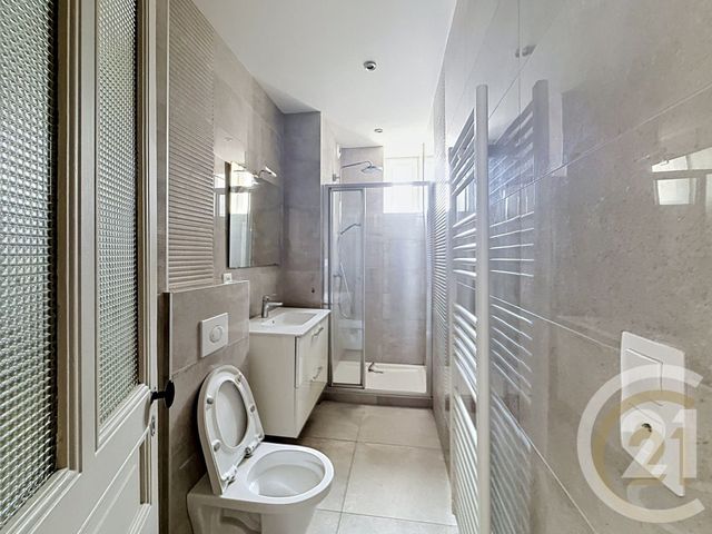 Appartement F3 à louer - 3 pièces - 60.0 m2 - BELFORT - 90 - FRANCHE-COMTE - Century 21 Agence Du Théâtre