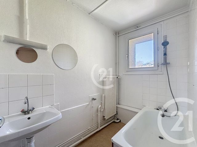 Appartement T3 à vendre - 3 pièces - 54.0 m2 - BELFORT - 90 - FRANCHE-COMTE - Century 21 Agence Du Théâtre