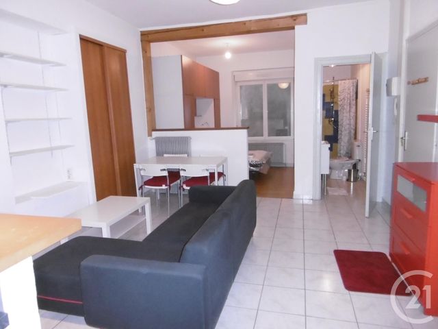 Appartement F2 à louer - 2 pièces - 37.0 m2 - BELFORT - 90 - FRANCHE-COMTE - Century 21 Agence Du Théâtre