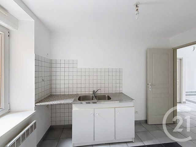 Appartement F2 à vendre - 2 pièces - 47.52 m2 - BELFORT - 90 - FRANCHE-COMTE - Century 21 Agence Du Théâtre