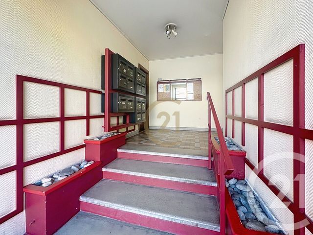 Appartement F2 à vendre - 2 pièces - 54.63 m2 - BELFORT - 90 - FRANCHE-COMTE - Century 21 Agence Du Théâtre