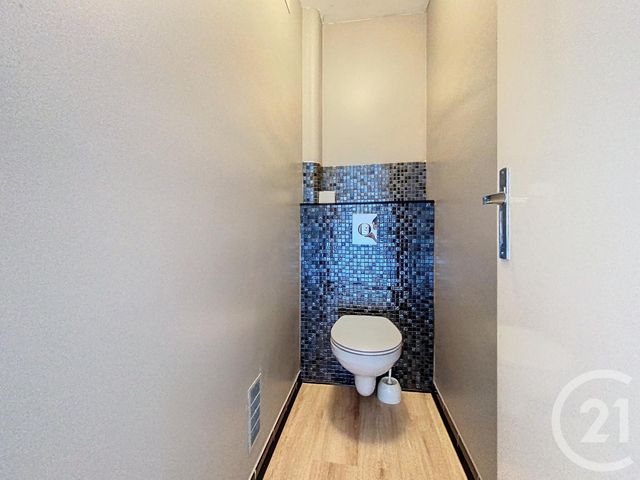 Appartement F3 à louer - 3 pièces - 65.34 m2 - BELFORT - 90 - FRANCHE-COMTE - Century 21 Agence Du Théâtre