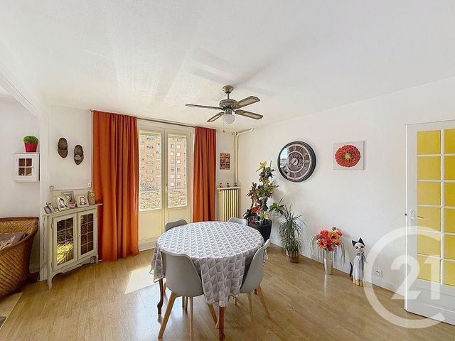 Appartement F4 à vendre - 4 pièces - 64.28 m2 - BELFORT - 90 - FRANCHE-COMTE - Century 21 Agence Du Théâtre