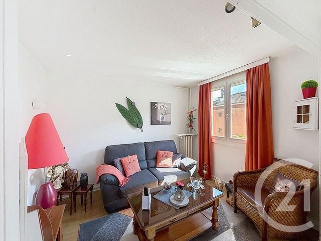 Appartement F4 à vendre - 4 pièces - 64.28 m2 - BELFORT - 90 - FRANCHE-COMTE - Century 21 Agence Du Théâtre