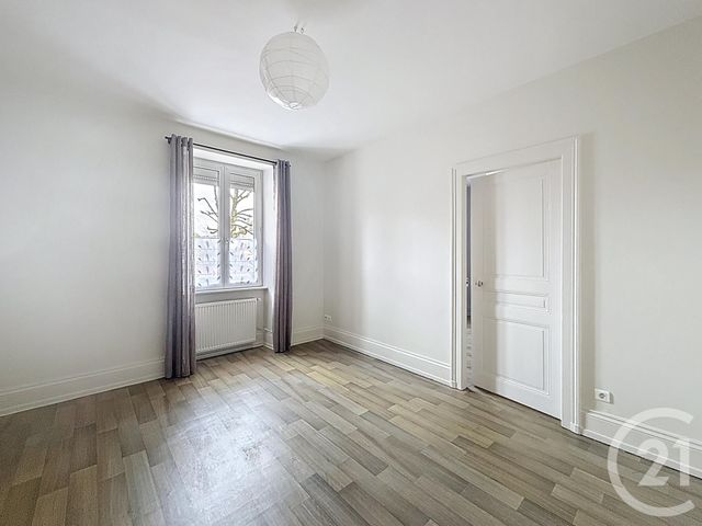 Appartement F3 à louer - 3 pièces - 59.4 m2 - BELFORT - 90 - FRANCHE-COMTE - Century 21 Agence Du Théâtre