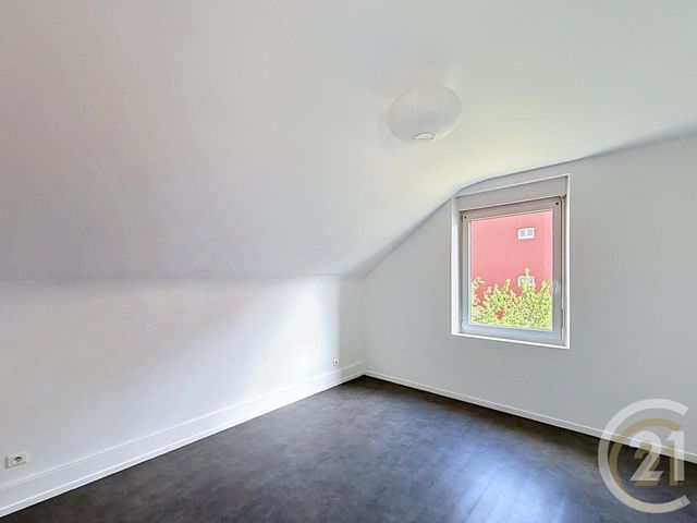 Appartement F3 à louer - 3 pièces - 90.0 m2 - BELFORT - 90 - FRANCHE-COMTE - Century 21 Agence Du Théâtre