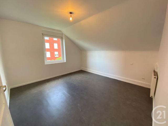 Appartement F3 à louer - 3 pièces - 90.0 m2 - BELFORT - 90 - FRANCHE-COMTE - Century 21 Agence Du Théâtre