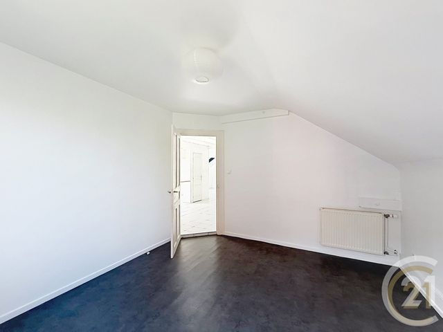 Appartement F3 à louer - 3 pièces - 90.0 m2 - BELFORT - 90 - FRANCHE-COMTE - Century 21 Agence Du Théâtre