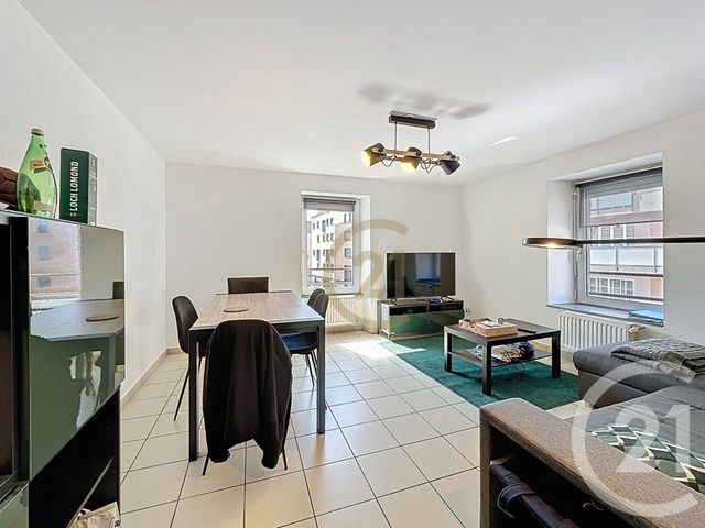 Appartement à vendre - 3 pièces - 47.75 m2 - BELFORT - 90 - FRANCHE-COMTE - Century 21 Agence Du Théâtre