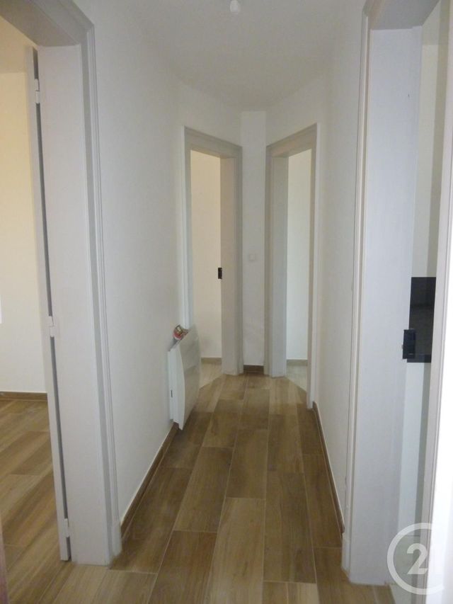 Appartement F3 à louer - 3 pièces - 60.0 m2 - BELFORT - 90 - FRANCHE-COMTE - Century 21 Agence Du Théâtre