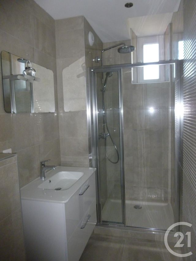 Appartement F3 à louer - 3 pièces - 60.0 m2 - BELFORT - 90 - FRANCHE-COMTE - Century 21 Agence Du Théâtre