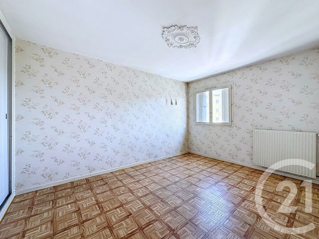 Appartement F3 à vendre - 3 pièces - 74.36 m2 - BELFORT - 90 - FRANCHE-COMTE - Century 21 Agence Du Théâtre