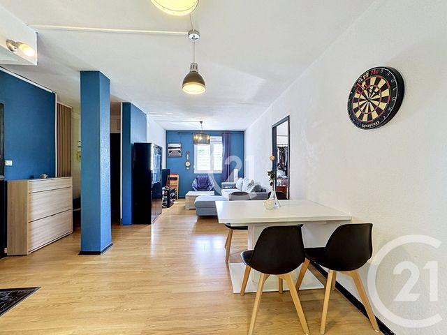 Appartement T3 à vendre - 3 pièces - 54.07 m2 - BELFORT - 90 - FRANCHE-COMTE - Century 21 Agence Du Théâtre