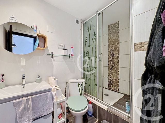 Appartement T3 à vendre - 3 pièces - 54.07 m2 - BELFORT - 90 - FRANCHE-COMTE - Century 21 Agence Du Théâtre