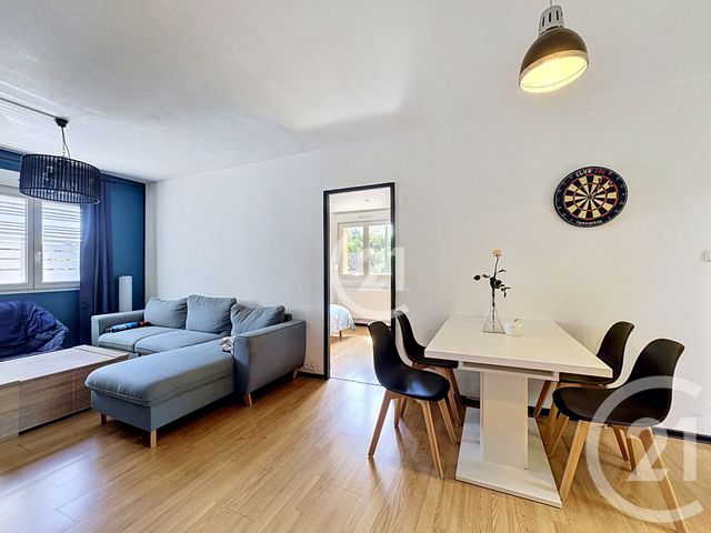 Appartement T3 à vendre - 3 pièces - 54.07 m2 - BELFORT - 90 - FRANCHE-COMTE - Century 21 Agence Du Théâtre