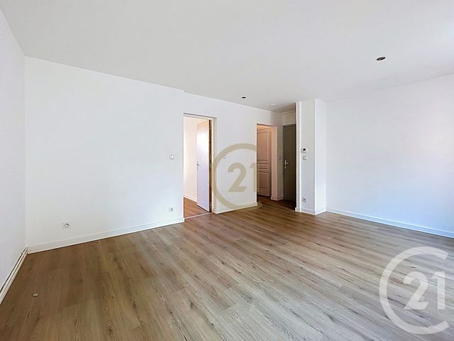Appartement F2 à vendre - 2 pièces - 43.94 m2 - BELFORT - 90 - FRANCHE-COMTE - Century 21 Agence Du Théâtre