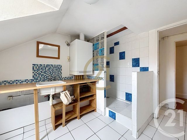 Appartement F3 à louer - 3 pièces - 74.34 m2 - BELFORT - 90 - FRANCHE-COMTE - Century 21 Agence Du Théâtre