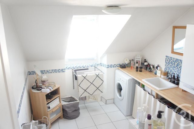 Appartement F3 à louer - 3 pièces - 74.34 m2 - BELFORT - 90 - FRANCHE-COMTE - Century 21 Agence Du Théâtre