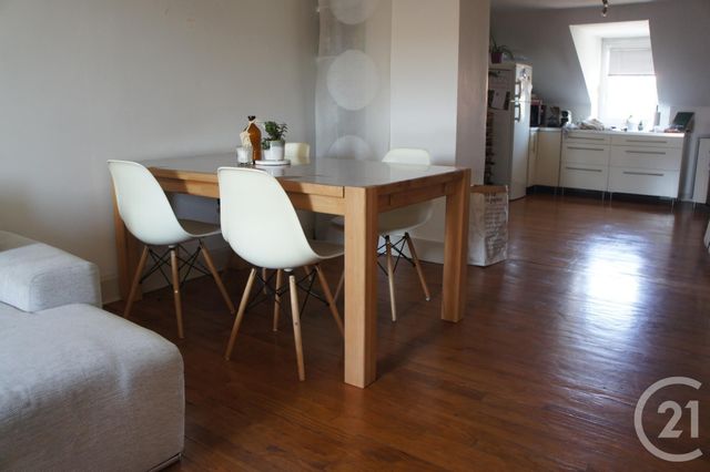 Appartement F3 à louer - 3 pièces - 74.34 m2 - BELFORT - 90 - FRANCHE-COMTE - Century 21 Agence Du Théâtre
