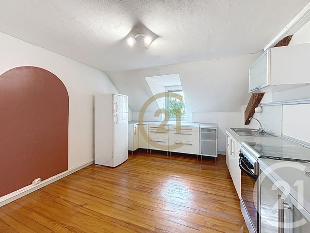 Appartement F3 à louer - 3 pièces - 74.34 m2 - BELFORT - 90 - FRANCHE-COMTE - Century 21 Agence Du Théâtre