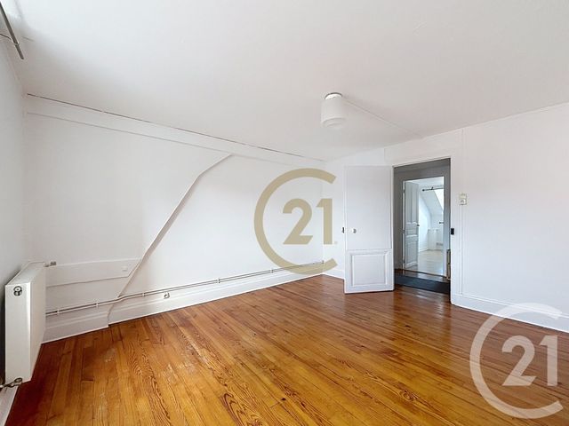 Appartement F3 à louer - 3 pièces - 74.34 m2 - BELFORT - 90 - FRANCHE-COMTE - Century 21 Agence Du Théâtre