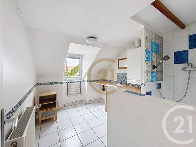 Appartement F3 à louer - 3 pièces - 74.34 m2 - BELFORT - 90 - FRANCHE-COMTE - Century 21 Agence Du Théâtre
