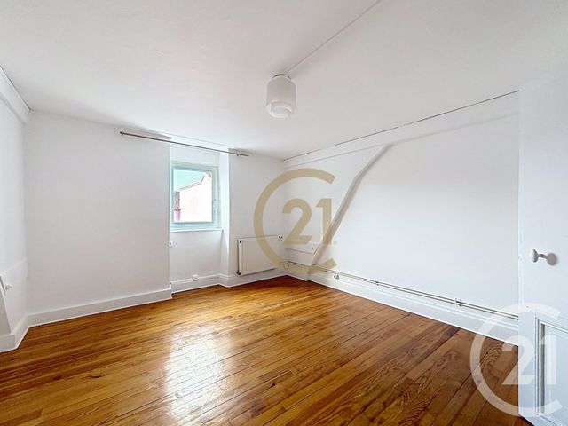 Appartement F3 à louer - 3 pièces - 74.34 m2 - BELFORT - 90 - FRANCHE-COMTE - Century 21 Agence Du Théâtre