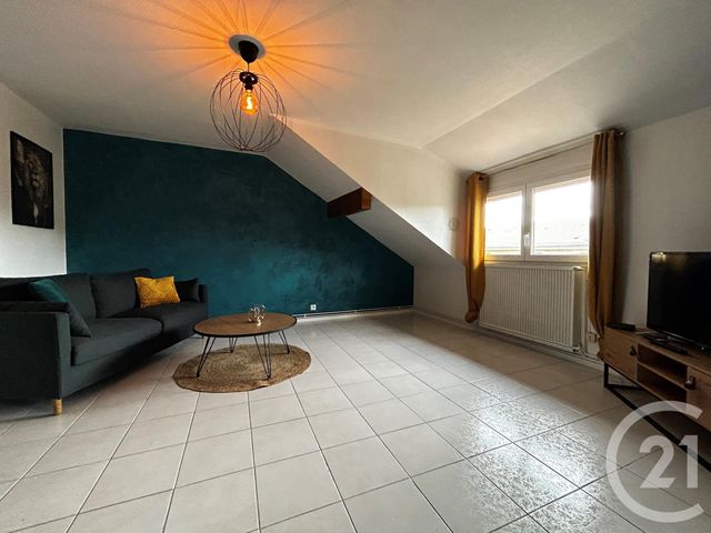 Appartement F4 à louer - 4 pièces - 69.06 m2 - ESSERT - 90 - FRANCHE-COMTE - Century 21 Agence Du Théâtre