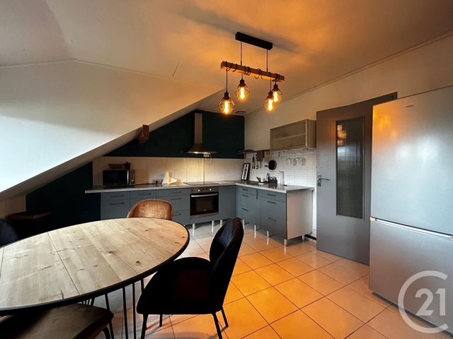 Appartement F4 à louer - 4 pièces - 69.06 m2 - ESSERT - 90 - FRANCHE-COMTE - Century 21 Agence Du Théâtre