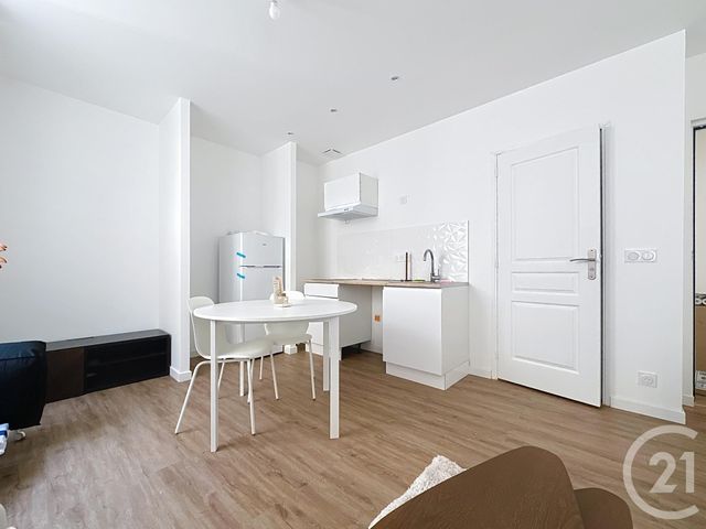 Appartement Studio à louer - 1 pièce - 23.0 m2 - BELFORT - 90 - FRANCHE-COMTE - Century 21 Agence Du Théâtre