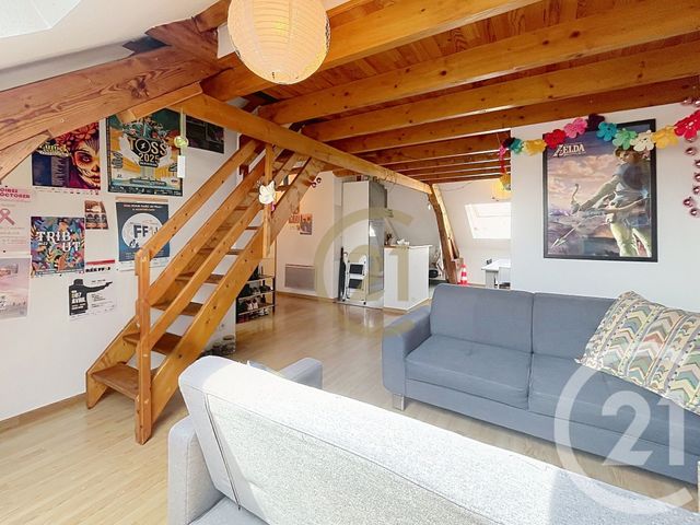 Appartement F3 à vendre - 3 pièces - 40.0 m2 - BELFORT - 90 - FRANCHE-COMTE - Century 21 Agence Du Théâtre