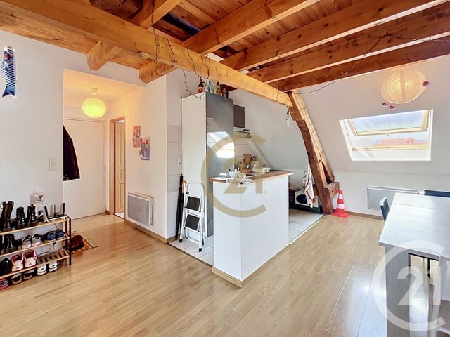 Appartement F3 à vendre - 3 pièces - 40.0 m2 - BELFORT - 90 - FRANCHE-COMTE - Century 21 Agence Du Théâtre