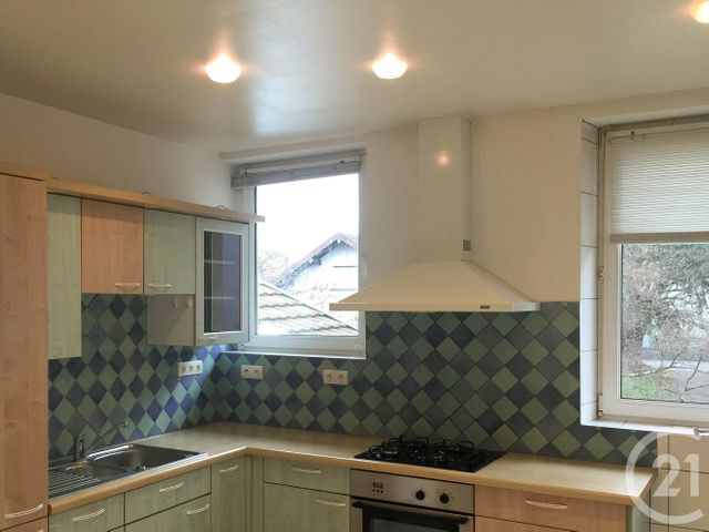 Appartement F4 à louer - 4 pièces - 100.0 m2 - BELFORT - 90 - FRANCHE-COMTE - Century 21 Agence Du Théâtre