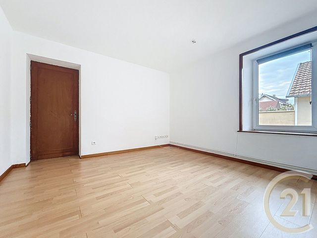 Appartement F4 à louer - 4 pièces - 86.01 m2 - BELFORT - 90 - FRANCHE-COMTE - Century 21 Agence Du Théâtre