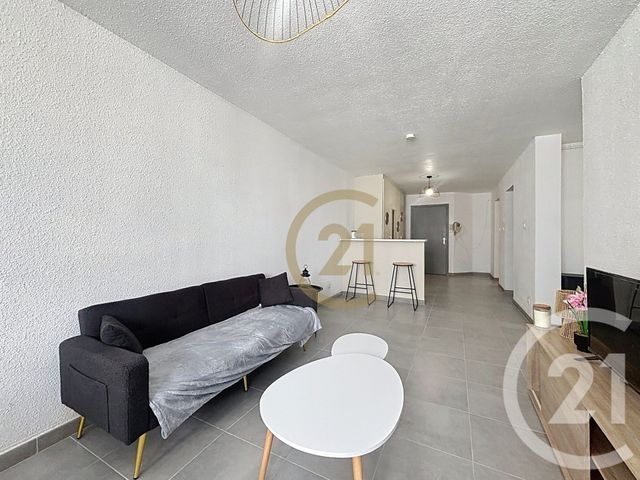 Appartement F2 à louer - 2 pièces - 59.98 m2 - BELFORT - 90 - FRANCHE-COMTE - Century 21 Agence Du Théâtre