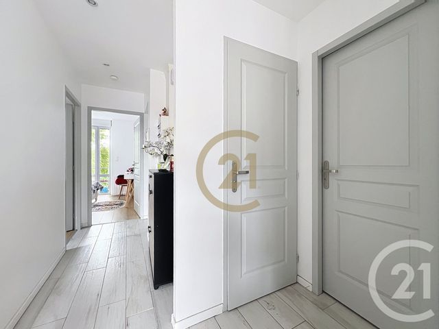 Appartement F3 à vendre - 3 pièces - 53.07 m2 - BELFORT - 90 - FRANCHE-COMTE - Century 21 Agence Du Théâtre