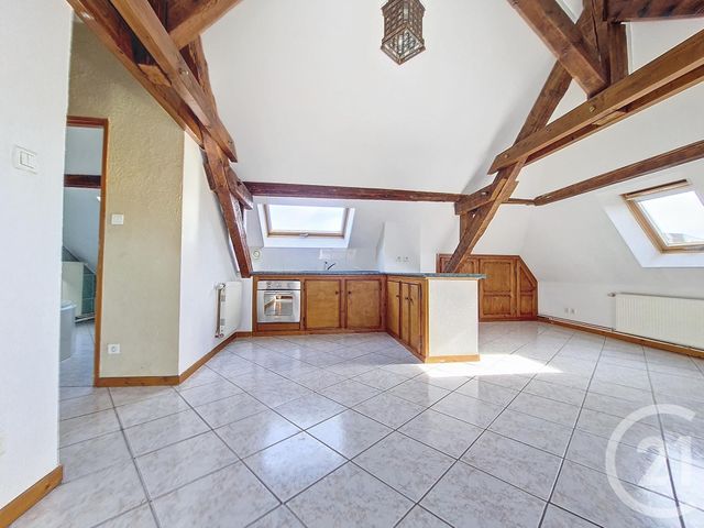 Appartement F2 à louer - 2 pièces - 41.54 m2 - BELFORT - 90 - FRANCHE-COMTE - Century 21 Agence Du Théâtre