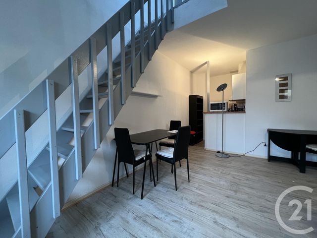 Appartement T2 à louer - 2 pièces - 35.88 m2 - BELFORT - 90 - FRANCHE-COMTE - Century 21 Agence Du Théâtre