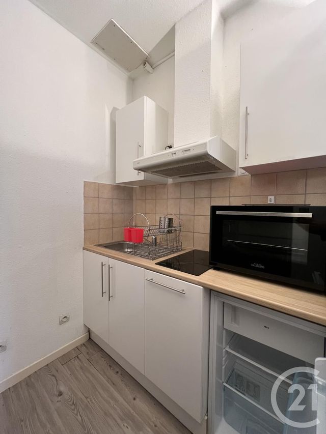 Appartement T2 à louer - 2 pièces - 35.88 m2 - BELFORT - 90 - FRANCHE-COMTE - Century 21 Agence Du Théâtre