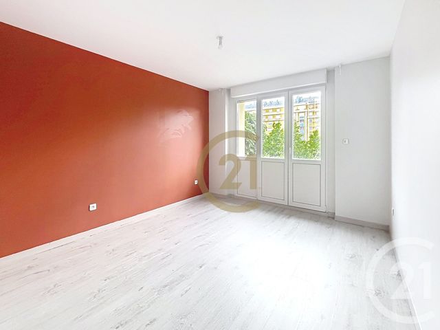 Appartement F3 à vendre - 3 pièces - 68.68 m2 - BELFORT - 90 - FRANCHE-COMTE - Century 21 Agence Du Théâtre
