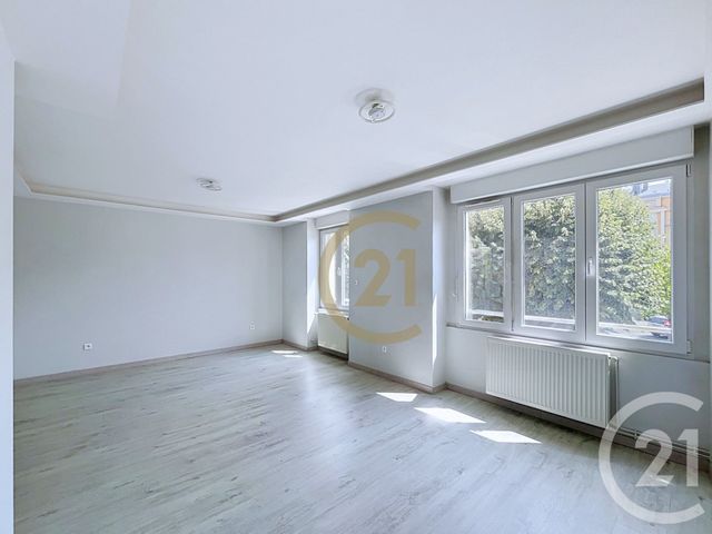 Appartement F3 à vendre - 3 pièces - 68.68 m2 - BELFORT - 90 - FRANCHE-COMTE - Century 21 Agence Du Théâtre