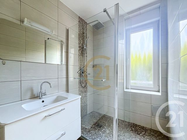 Appartement F3 à vendre - 3 pièces - 68.68 m2 - BELFORT - 90 - FRANCHE-COMTE - Century 21 Agence Du Théâtre