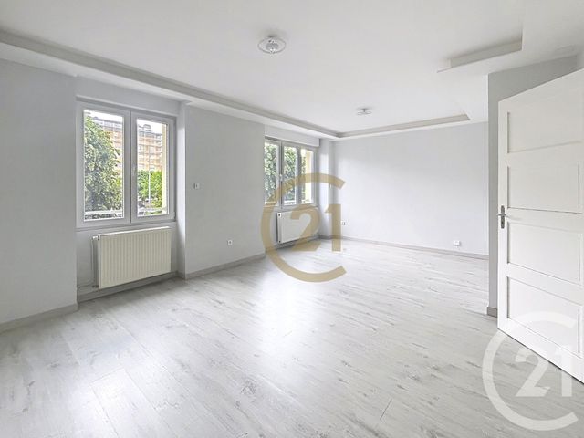 Appartement F3 à vendre - 3 pièces - 68.68 m2 - BELFORT - 90 - FRANCHE-COMTE - Century 21 Agence Du Théâtre