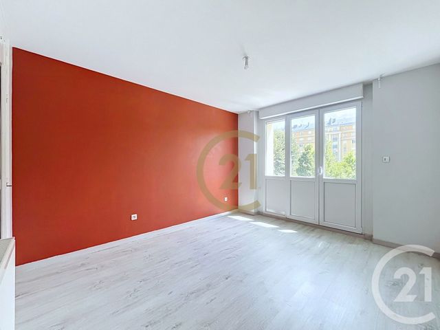 Appartement F3 à vendre - 3 pièces - 68.68 m2 - BELFORT - 90 - FRANCHE-COMTE - Century 21 Agence Du Théâtre